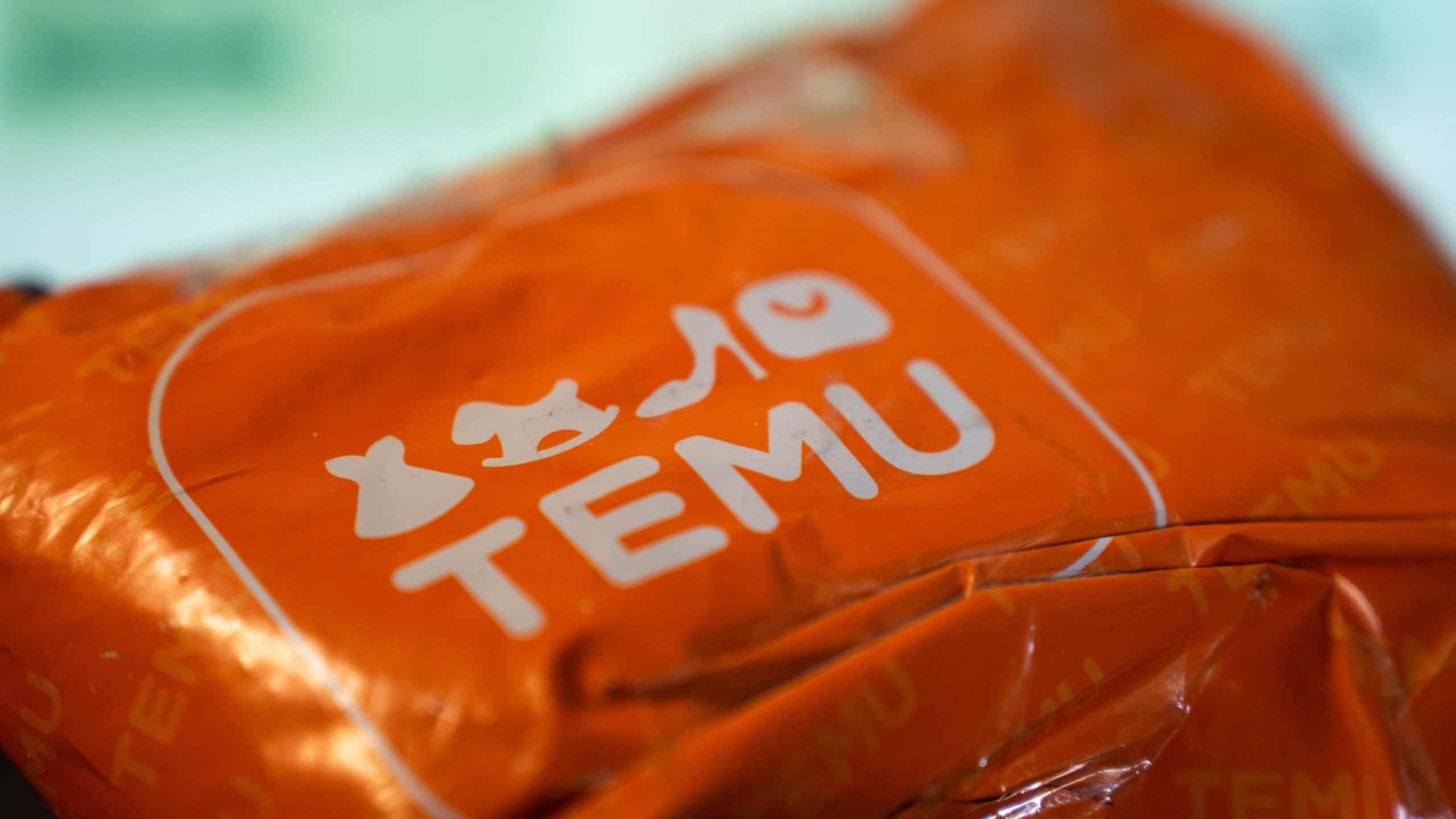 Jak przyspieszyć dostawę zamówienia z Temu